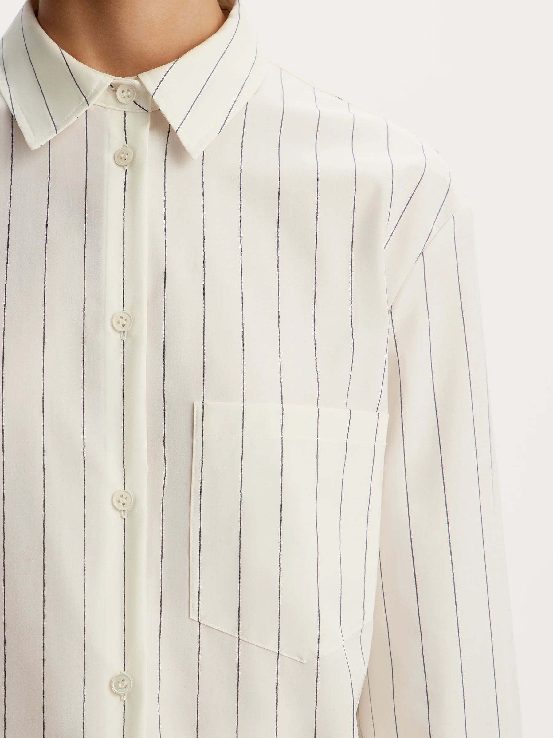 Single pocket shirt - Image 4