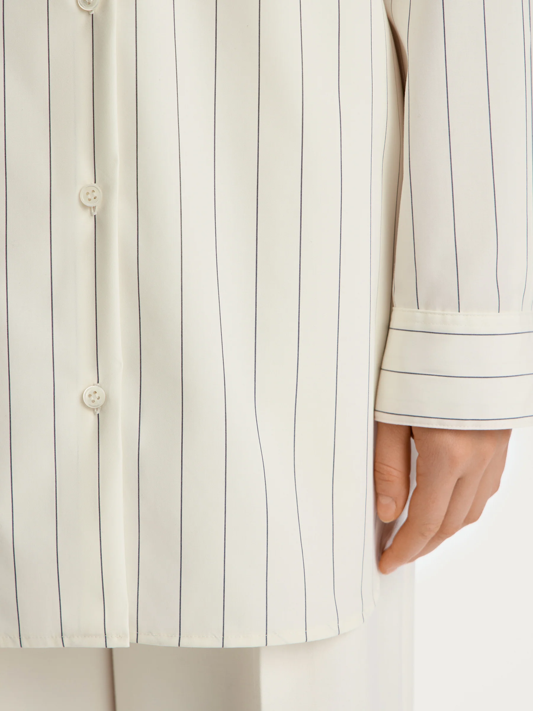 Single pocket shirt - Image 5