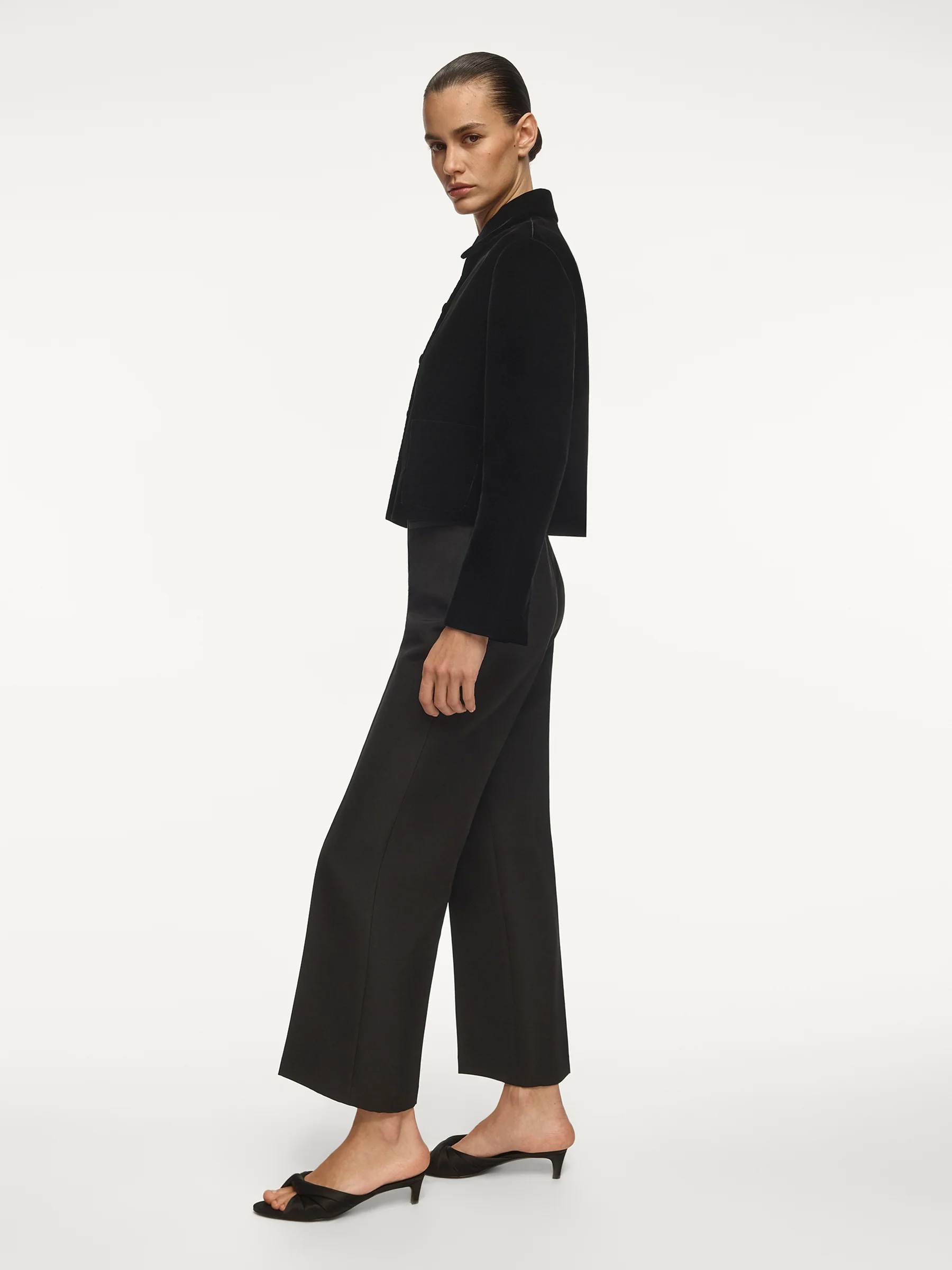 Sofia velvet jacket - Image 3