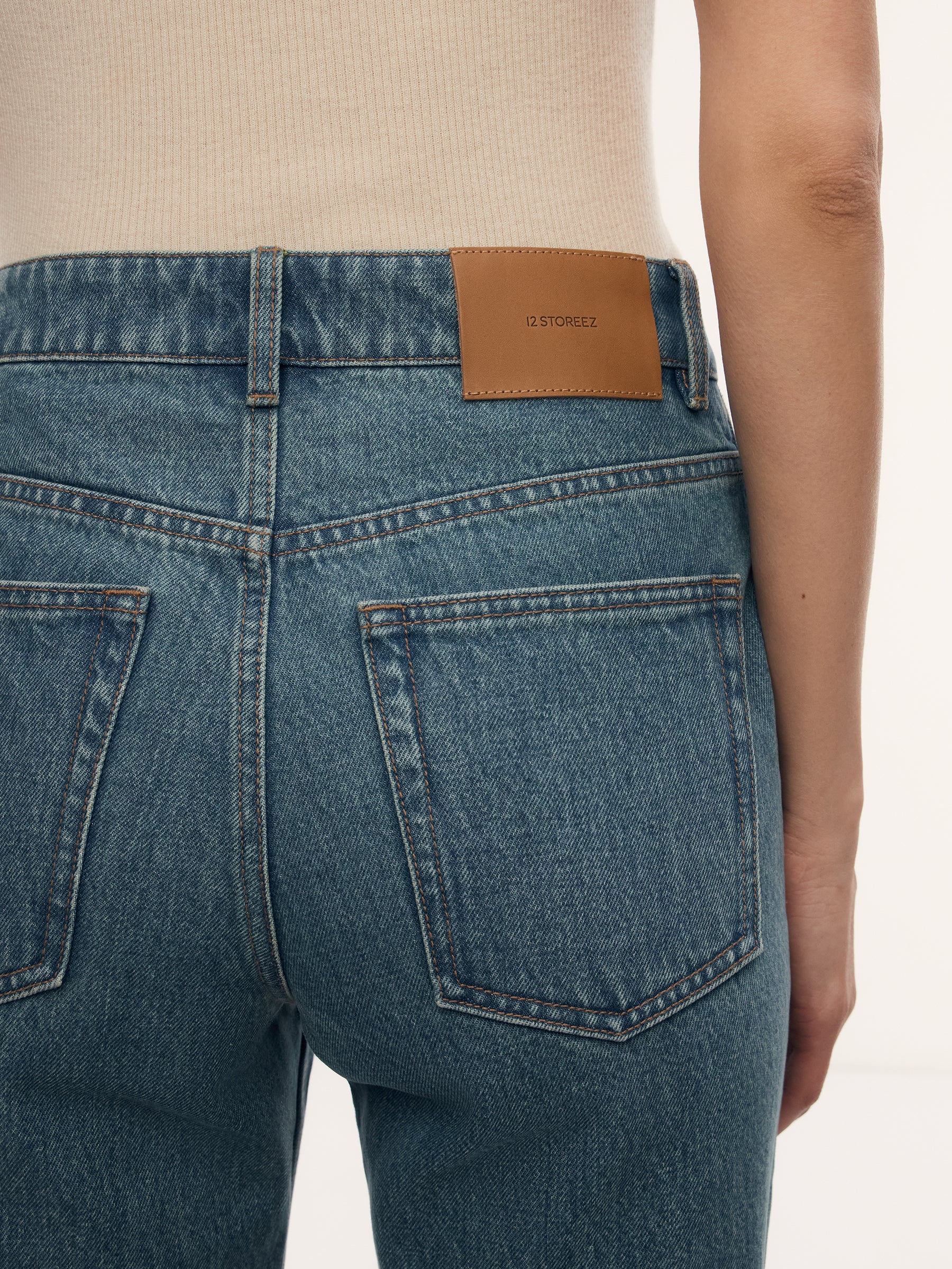 Straight leg jeans 3211 - Image 5