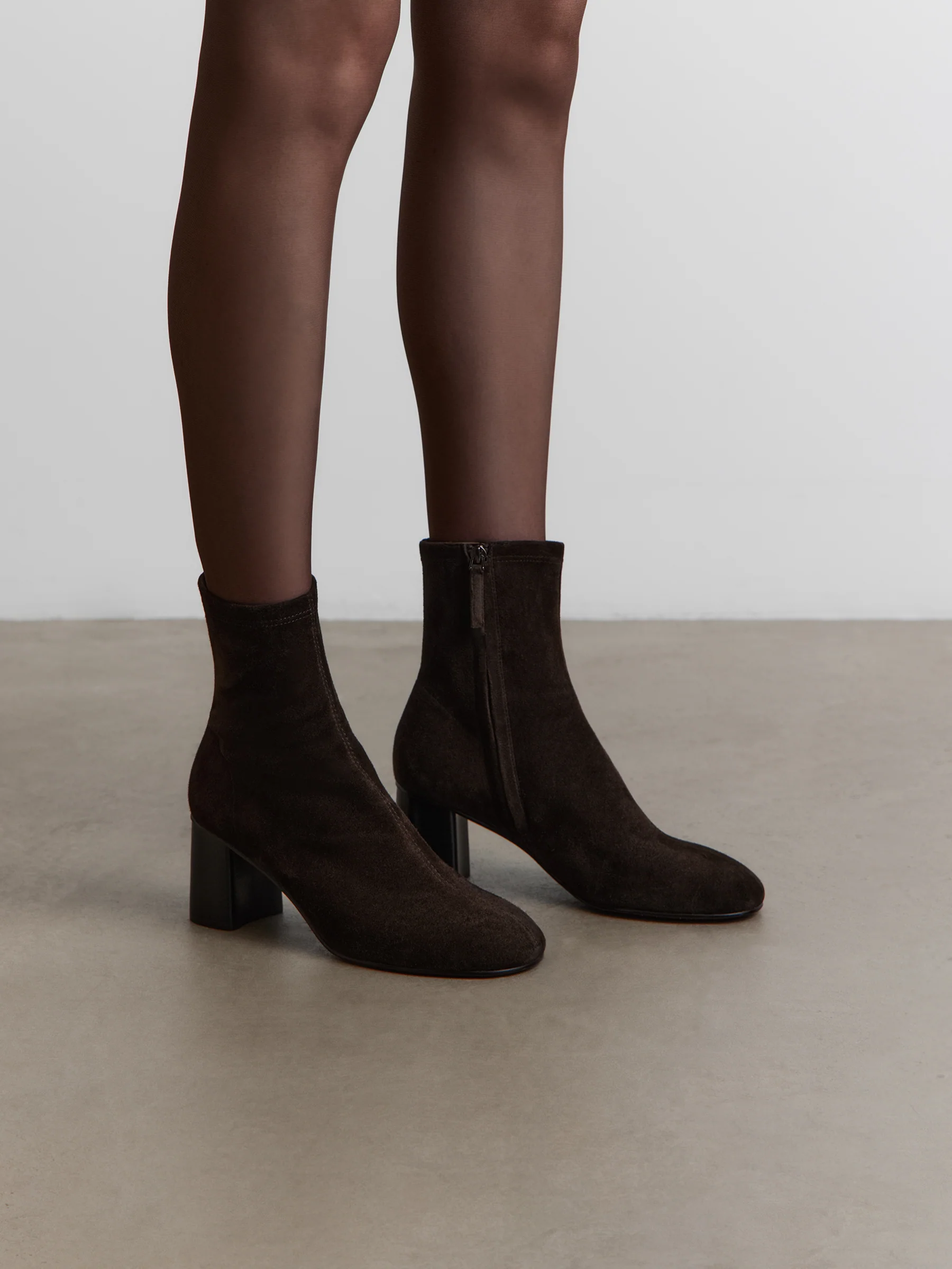 Suede ankle boots - Image 3