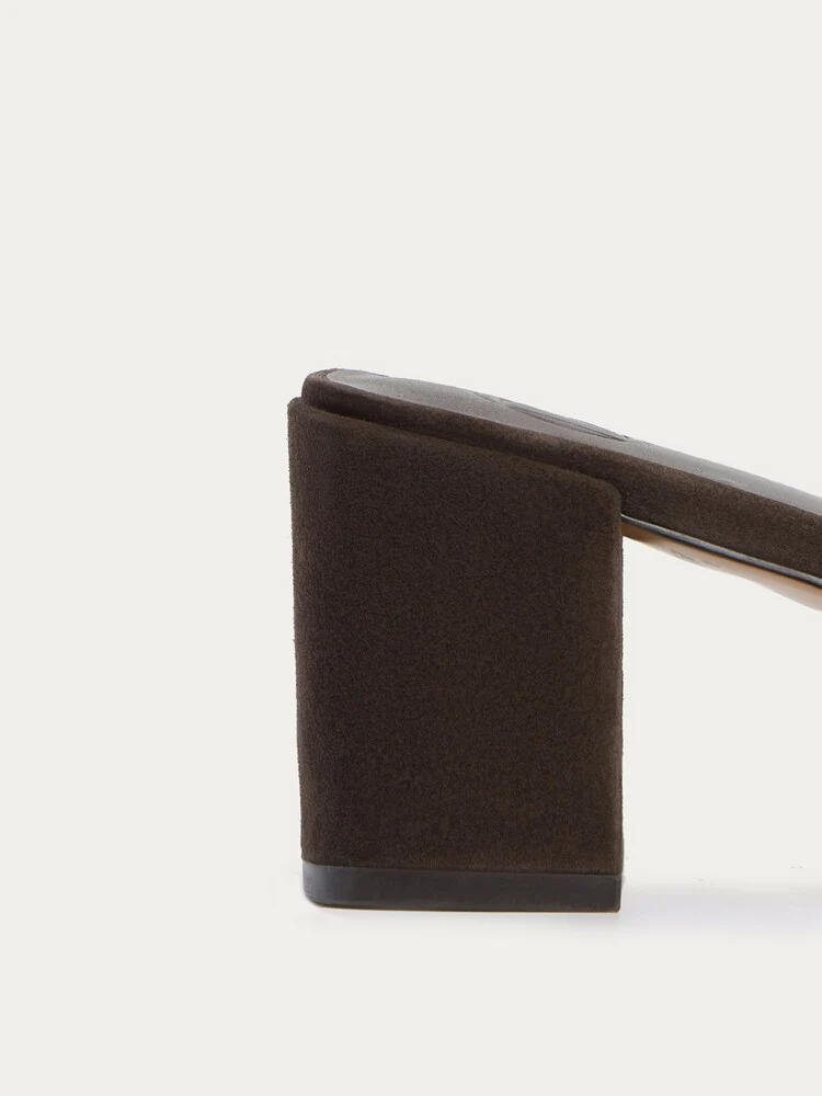 Suede sandals - Image 6