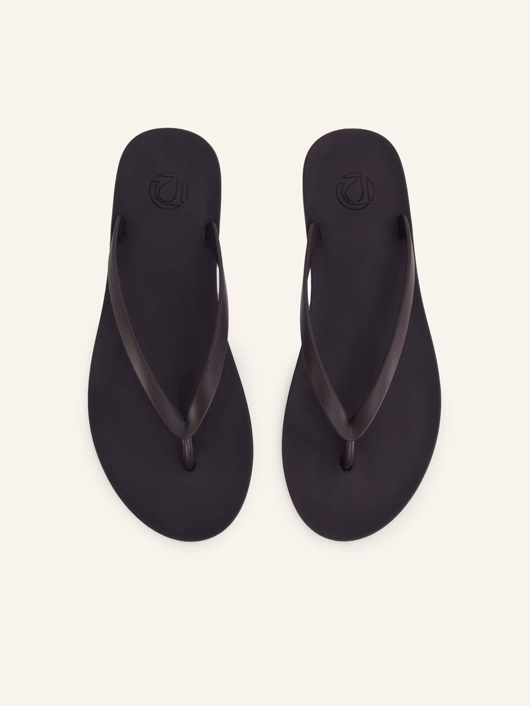 Obsidian thong sandals - Image 4