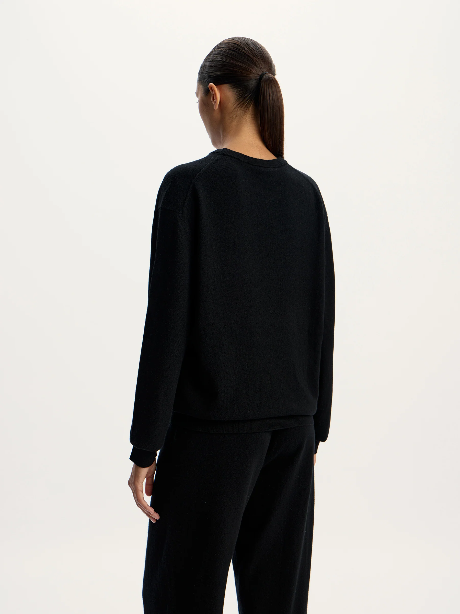 Wool-cashmere crew neck jumper - Image 5