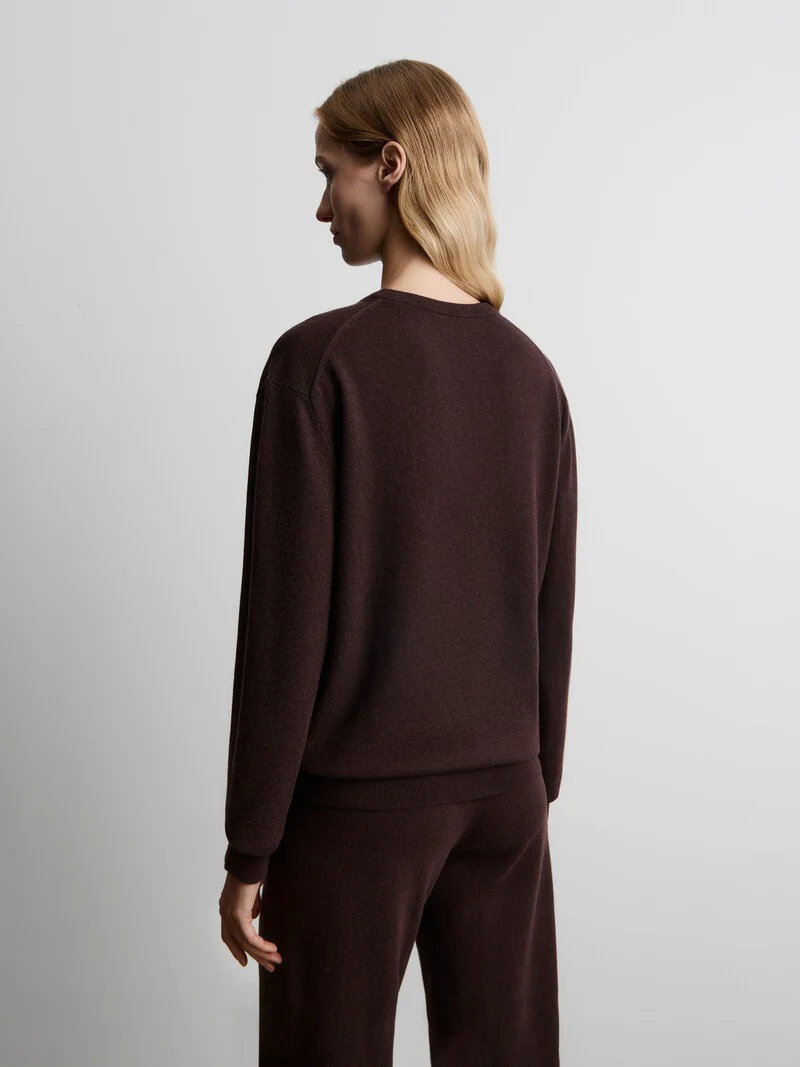 Wool-cashmere crew neck jumper - Image 5
