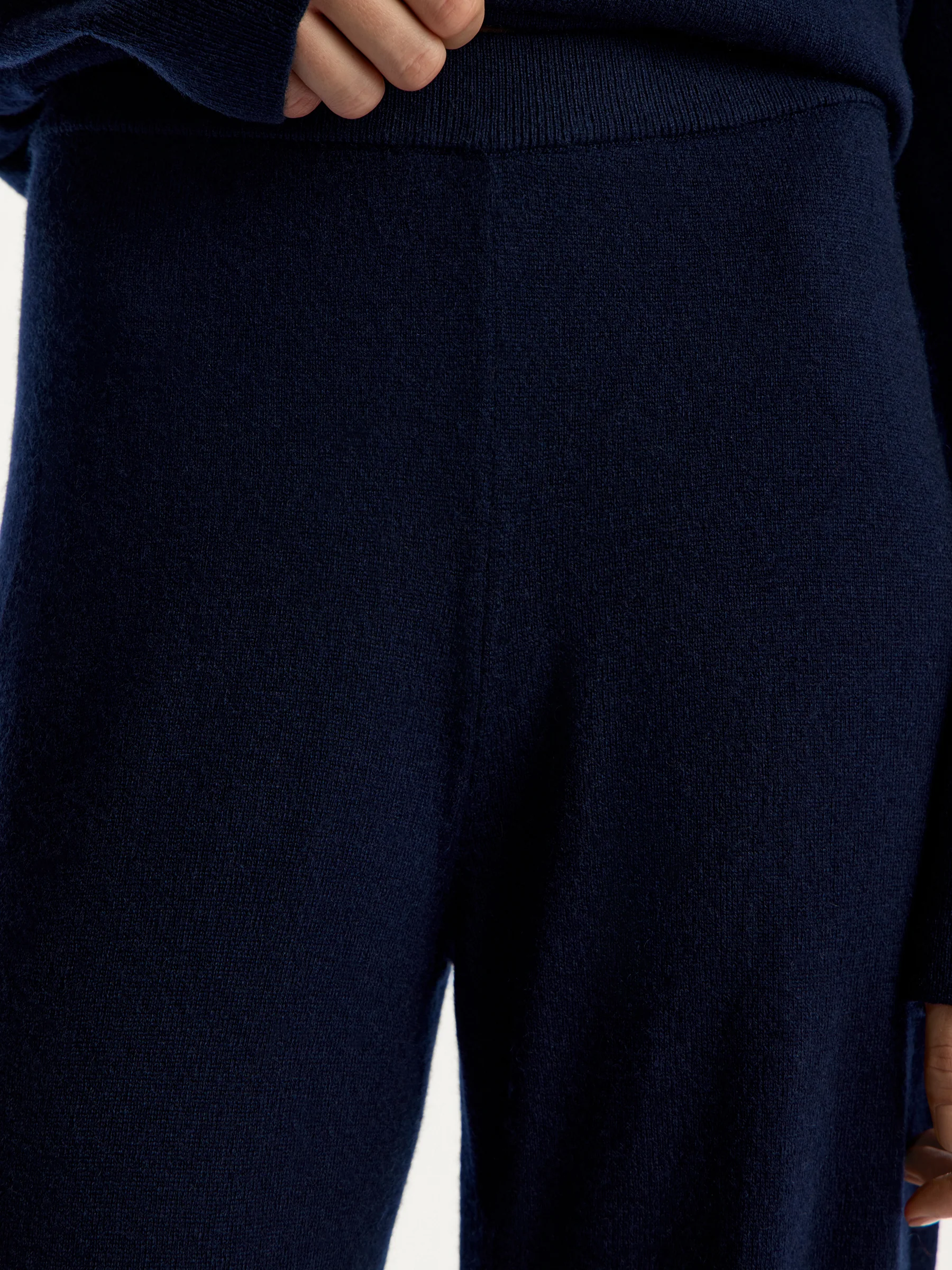 Wool-cashmere trousers - Image 3